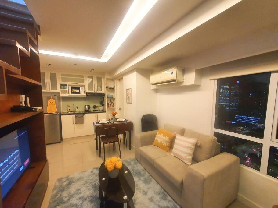 Bgc Taguig Cozy 2 Bedroom Loft, With Stunning Bgc Skyline View! Manila Ngoại thất bức ảnh
